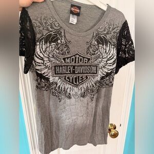 Harley-Davidson Gray Tee with Logo Patch